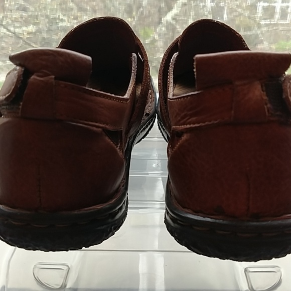 Born Fisherman Sandals - Picture 3 of 4